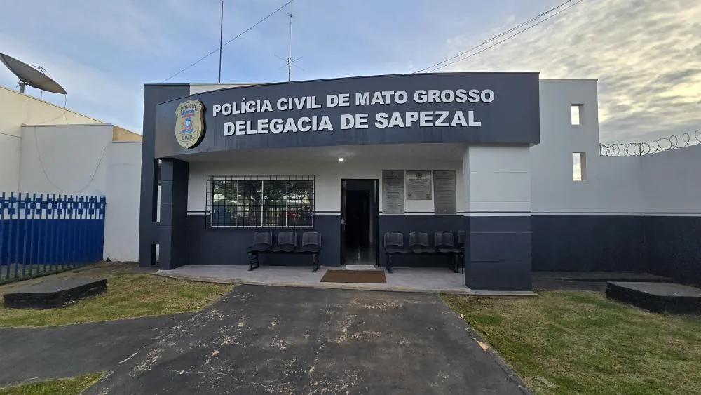 Filho tenta matar a mãe idosa com um pé de cabra em MT